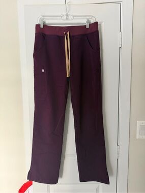 Figs Womens Small Kade Cargo Scrub Pants Used- Deep Purple